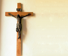 Quebec City officials vote to remove crucifix displayed in council chamber
