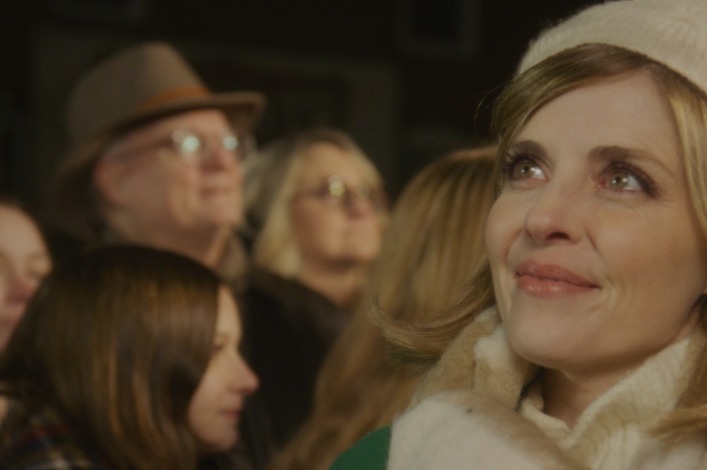 Christian actress beats New Age books at No. 1 with devotional: 'People are seeking truth'