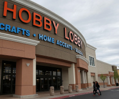 Hobby Lobby giving away 500,000 copies of 'The Case for Christmas'