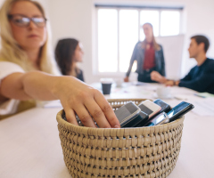 You're addicted to technology, and you wonder why you're anxious?