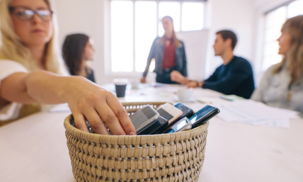 You're addicted to technology, and you wonder why you're anxious?