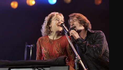 Kate Hudson, Hugh Jackman on ‘Song Sung Blue,’ Neil Diamond and the healing power of music (exclusive)