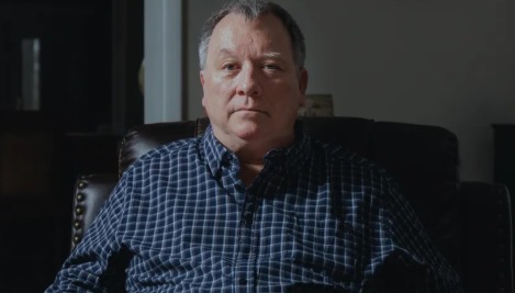 Former police officer arrested for sharing meme after Charlie Kirk shooting sues sheriff 