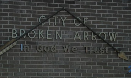 Okla. lawmaker urges constituents to pray after massive Islamic development gets preliminary OK