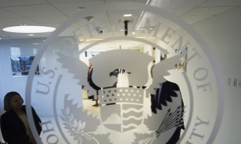 Kristi Noem urges illegal immigrants to self-deport with $3K bonus or risk deportation, never returning to the US