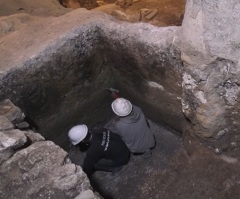 Ritual bath bearing ash uncovered in Jerusalem testifies to Second Temple destruction, archaeologists say