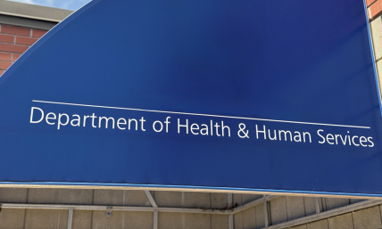 HHS freezes childcare funds to Minnesota after report on Somali daycare centers: 'Blatant fraud'