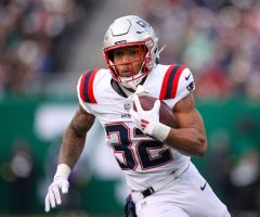 Patriots running back TreVeyon Henderson shares Scripture in New Year's message 