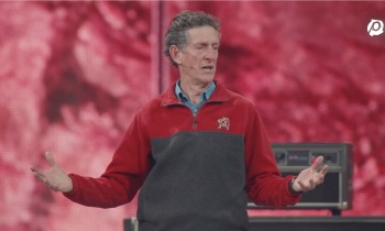 Passion 2026: Cliffe Knechtle fields students’ toughest questions, from sexuality to God's existence 