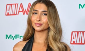 Porn star Lily Phillips gets baptized; questions about her sincerity emerge 