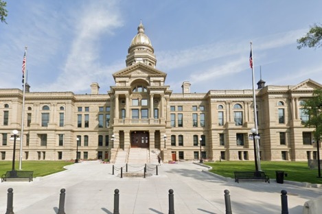 Wyoming Supreme Court strikes down abortion bans, rules women have right to make 'own health care decisions'