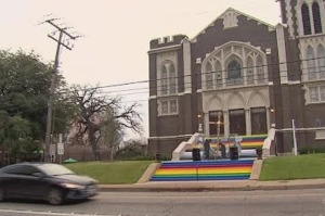 Landmark Dallas UMC church gets OK to keep LGBT rainbow-painted steps painted to protest governor 