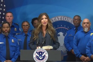 4 things to know about the ICE shooting of Renee Good in Minneapolis