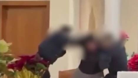 Man violently disrupts NYC church service, storms altar, gets tased by police