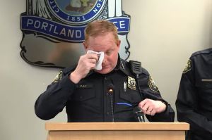 Portland police chief cries, confirms DHS report of Tren de Aragua ties in Border Patrol shooting