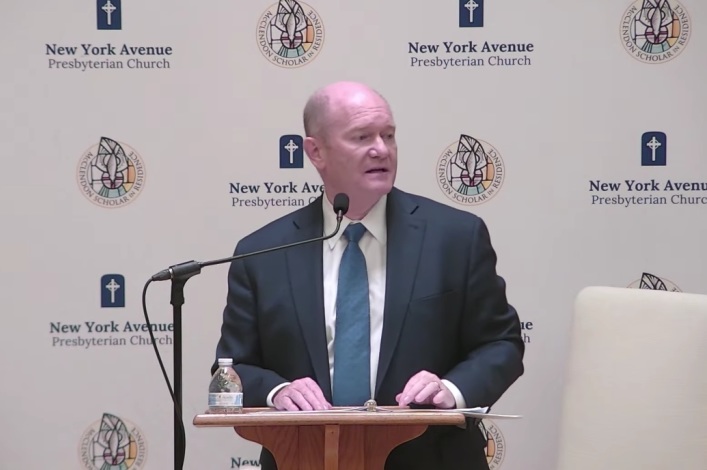 Democratic senator says he prays for Trump, president is 'not my enemy'