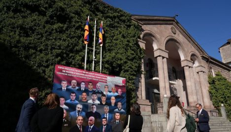 Baku’s release of Armenian prisoners framed as progress in peace talks