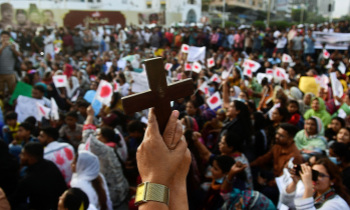 2 Christian nurses acquitted of blasphemy in landmark court ruling