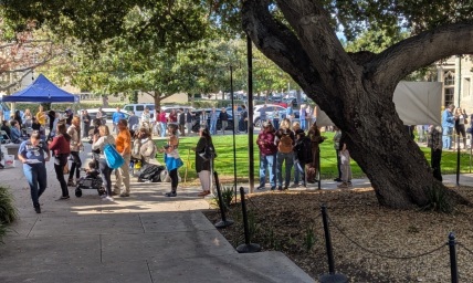 Hundreds attend California church's workshop on responding to ICE raids