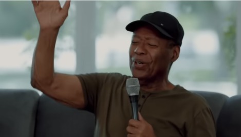 Ron Kenoly, influential worship leader who shaped modern praise music, dies at 81