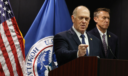 'Surrender' or 'de-escalation'? Officials react to Tom Homan pulling 700 immigration officers from Minnesota