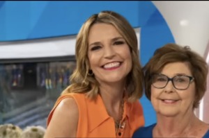 Savannah Guthrie pleads with kidnapper 2 weeks after mom's disappearance: 'We believe'