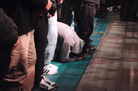 Hundreds come to Jesus at packed Franklin Graham event in world's southernmost city