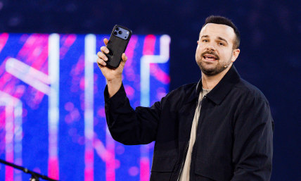 Liberty University students warned Satan uses phones, devices to 'separate us from God' as part of 'digital rest' launch