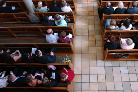 Weekly churchgoers more likely to embrace biblical truths than those who attend less often: poll