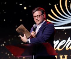 House Speaker Mike Johnson, Christian leaders kick off weeklong DC Bible-reading marathon