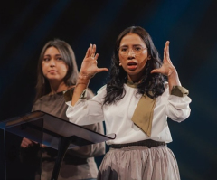 Open Doors event draws 9,000 to Germany for prayer, firsthand accounts of persecution