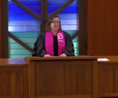 PCUSA minister promotes abortion at synagogue while wearing Planned Parenthood stole