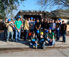 Teenagers Help Victims of Hurricane Katrina