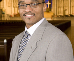 NY City Megachurch Pastor Resigns 2 Months After Installation