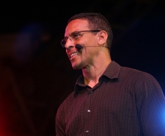 Megachurch Pastor Brings Festival to Cayman Islands