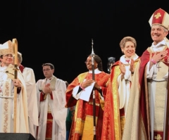 Conservative Anglicans Lament Ordination of 2nd Gay Bishop