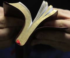 Texas Pastor: Biblical Illiteracy is Church's Dirty Little Secret
