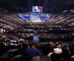 Megachurches Cancel Sunday Services after Christmas