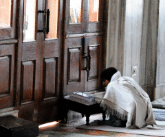 World\'s Top Islamist Seminary to Expel \'Liberal\' Head