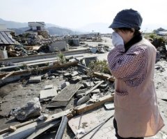 Japan Relief Workers: Smell of Fear Hangs Heavy in Air