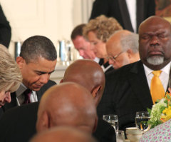 Bishop T.D. Jakes Blasts Graham for Questioning Obama's Faith