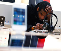 Apple's iCloud to be Unveiled Monday, Suspense High