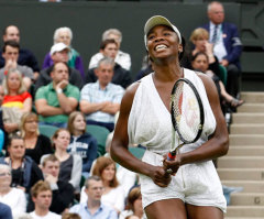 Venus Williams Defeats Kimiko Date-Krumm at Wimbledon