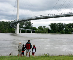 North Dakota City Braces for Worst Flooding in 130 Years