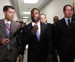 Michael Vick Backs Tougher Dogfighting Penalties on Capitol Hill