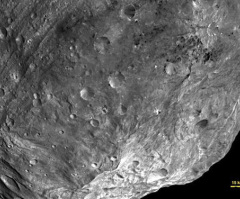 NASA’s Dawn Spacecraft Captures Detailed Images of Massive Asteroid Vesta