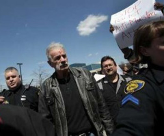 Terry Jones Mulls Retirement; to Leave Gainesville