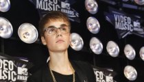 Justin Bieber Gives Jesus Christ Credit in VMA Win