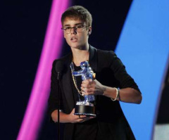 Justin Bieber Praised by Megachurch Pastor for Revealing Public Faith in Christ