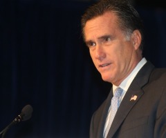 Mitt Romney Jabs at 'Anti-Mormon' Speakers